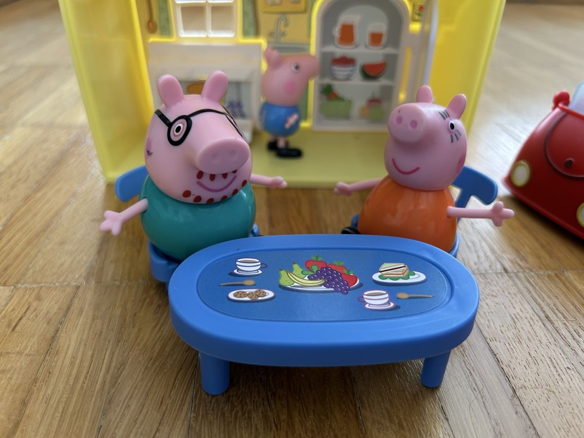 Maisons pour enfant: Peppa Wutz Peppas Welt Hause – D'occasion à Obfelden par ocean346903396 1