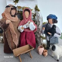 Herzige Weihnachtsfamilie, Schwarzenberger Krippenfiguren