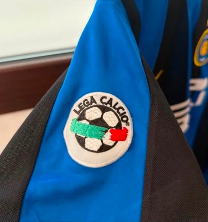 Nike Leibchen & Hosen: Inter Milan Rare collection Ronaldo9 Authentic 1999/2000 – Gebraucht aus Genève von RdV-o-BuyMorePayLess 3