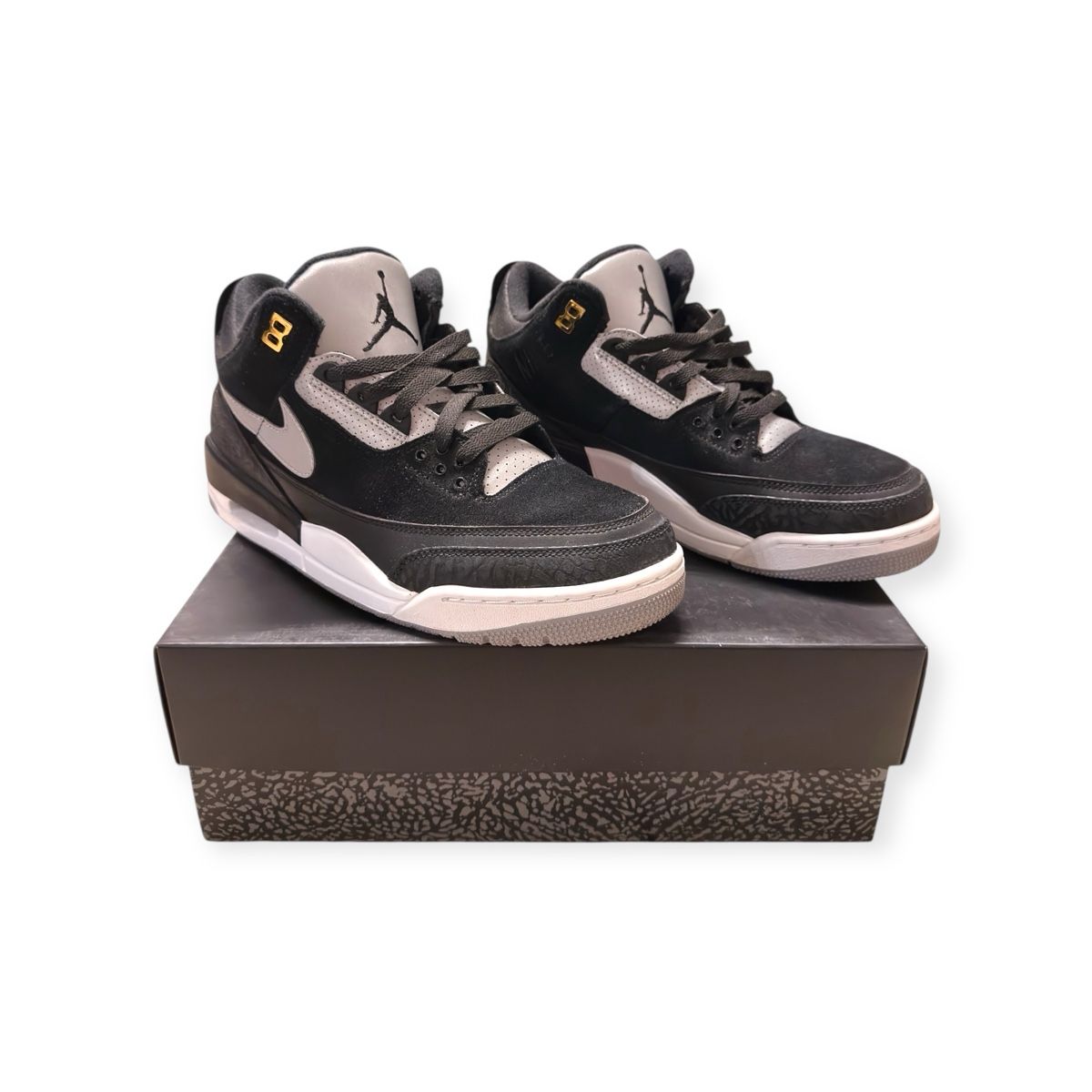 Jordan Scarpe da uomo: Air Jordan 3 Retro Thinker 42.5 – Nuovo (secondo la descrizione) da Courroux venduto da rcoma2x