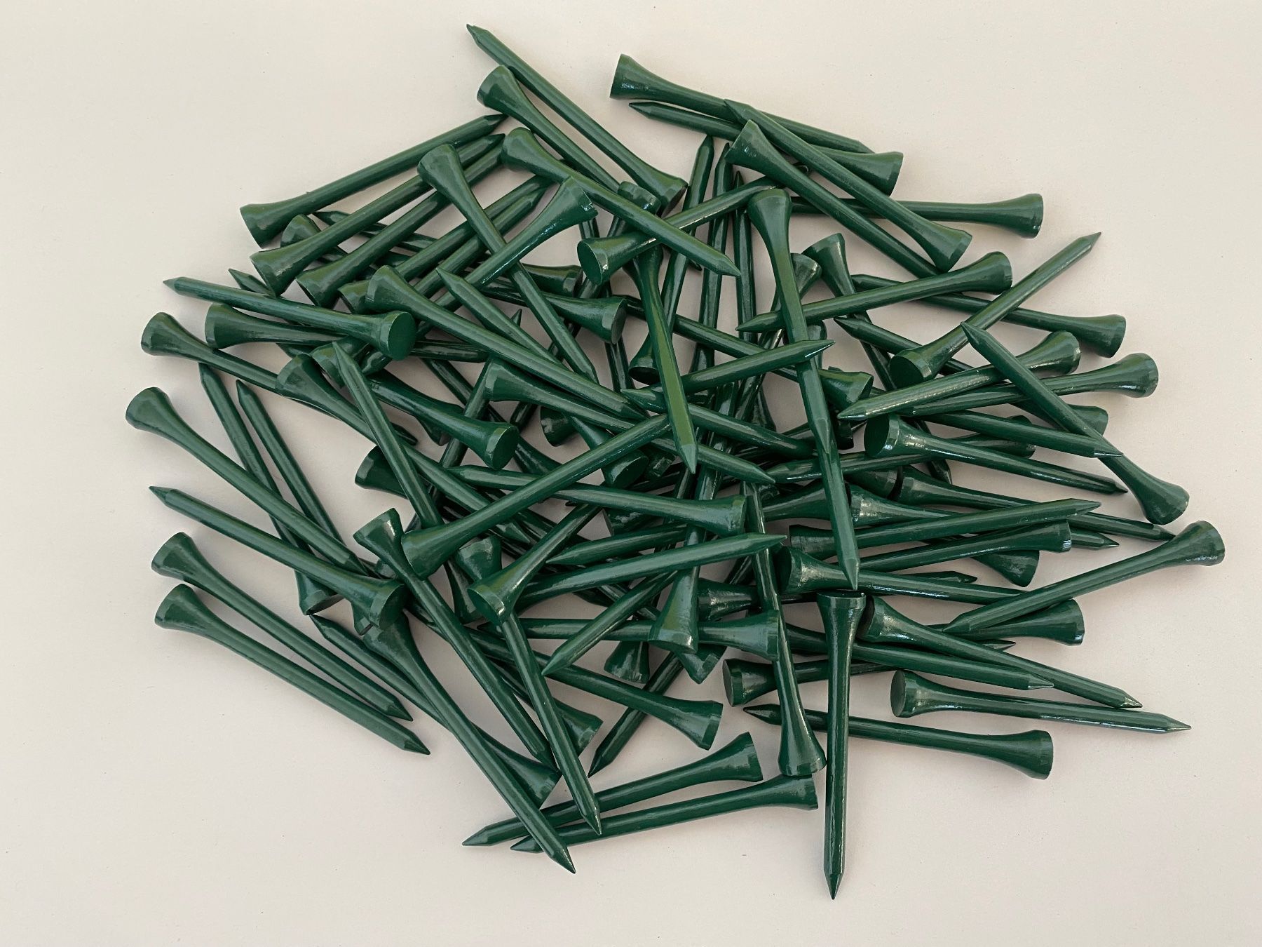 Articoli in legno: 100 Golftees 70mm Holz, grün – Nuovo (secondo la descrizione) da Bergdietikon venduto da shimano4