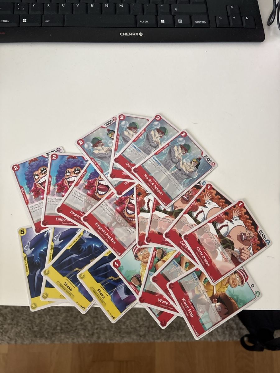 Bandai Carte collezionabili: One Piece Playset Bundle EN 5x – Nuovo (secondo la descrizione) da Birsfelden venduto da alex4127