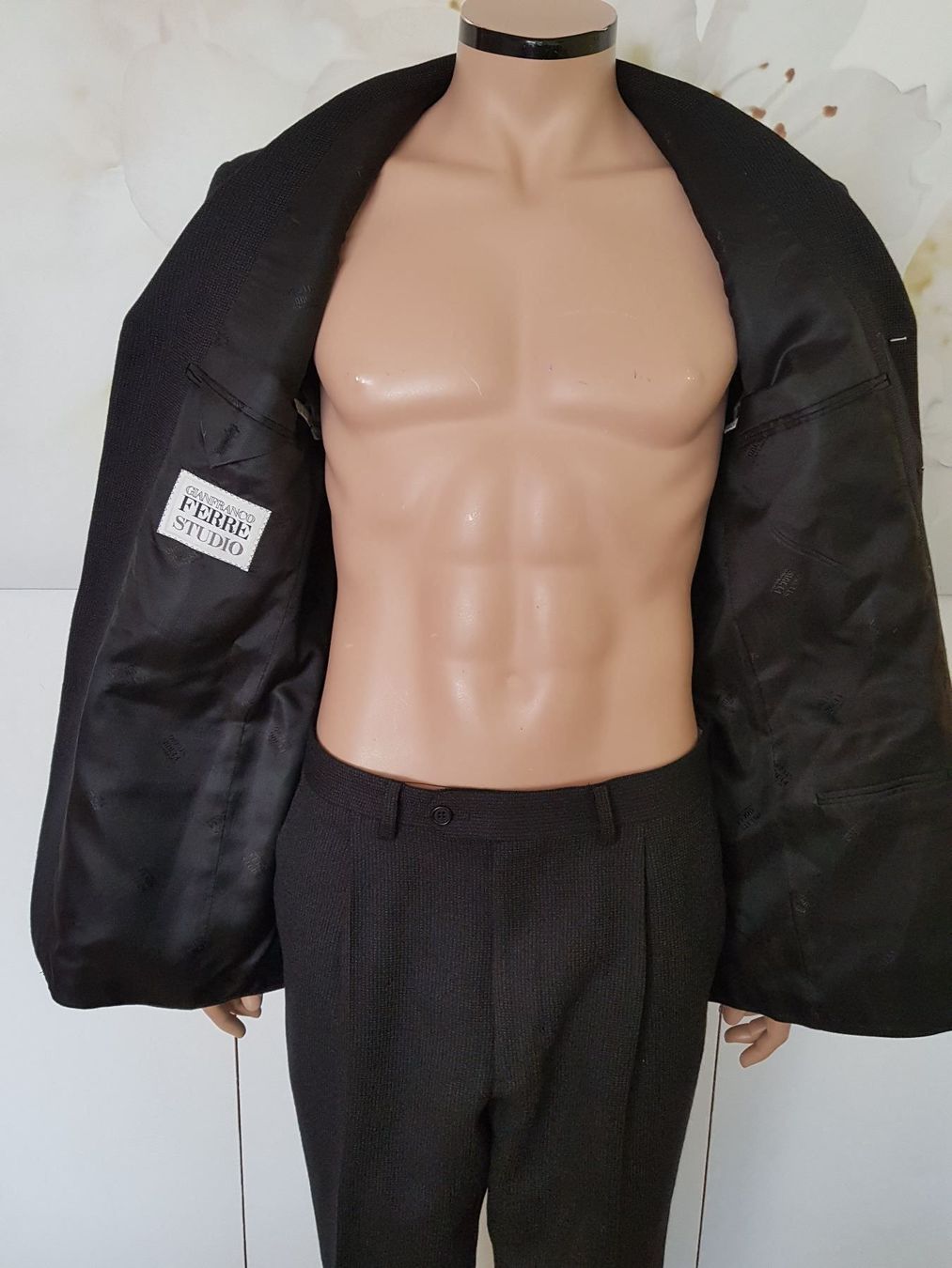 Gianfranco Ferre Completi: GIANFRANCO FERRE costume / Anzug taille / Grosse M – Usato da Cossonay-ville venduto da Super-Price-Quality 5