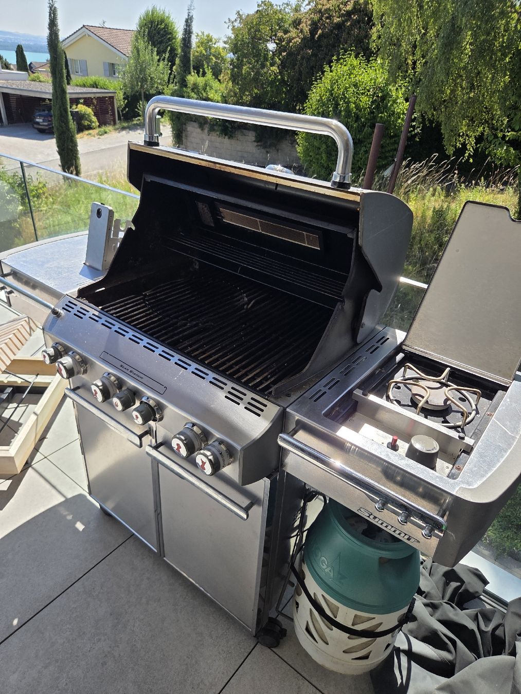 Grils: Weber Summit sear station – D'occasion à Lugnorre par Hbsvo 1