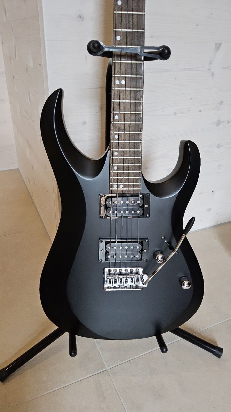 Cort Strumenti musicali: E-Gitarren Set: Cort X1, Ibanez Amp & DigiTech Effektgerät – Usato da Boll venduto da YD3067 1