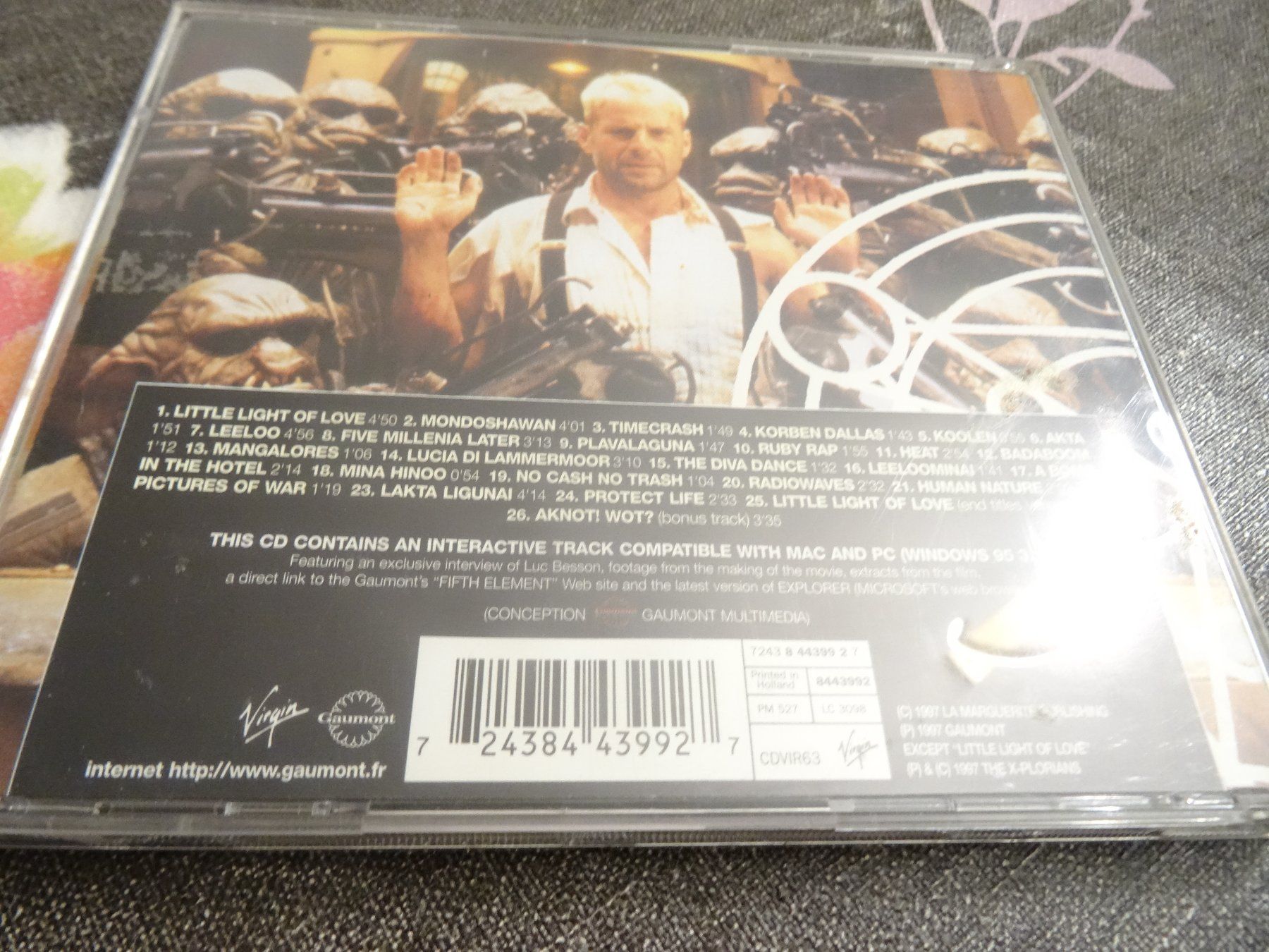 CD: The Fifth Element - Original Picture Soundtrack CD – Usato da Olten venduto da Disc-Ausverkauf 1