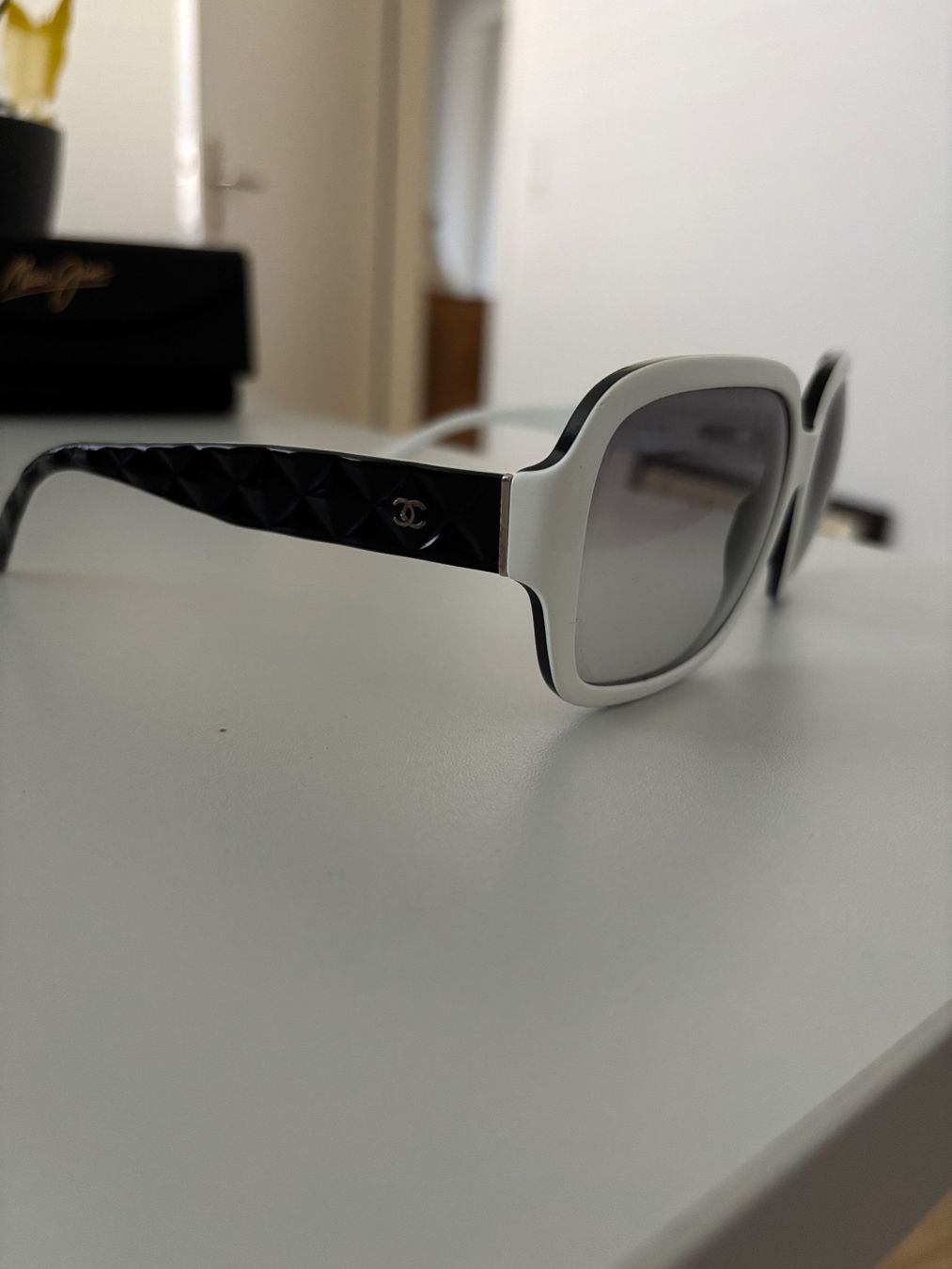 Chanel Occhiali & Lenti: Chanel Acetate Quilted CC Sunglasses – Usato da Buchrain venduto da Mr.Kim 8