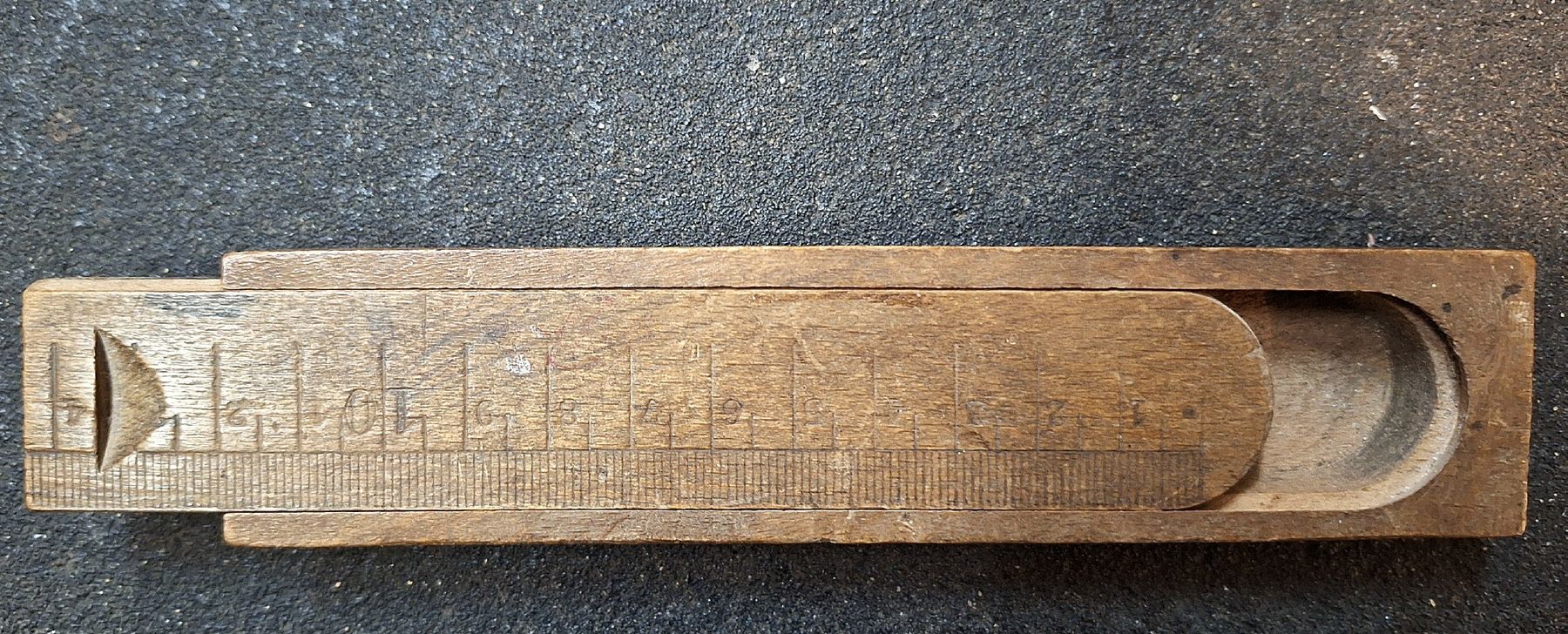 Articoli in legno: antike Griffel-Holz Schatullen – Usato da Emmenbrücke venduto da abu_9mj8 6