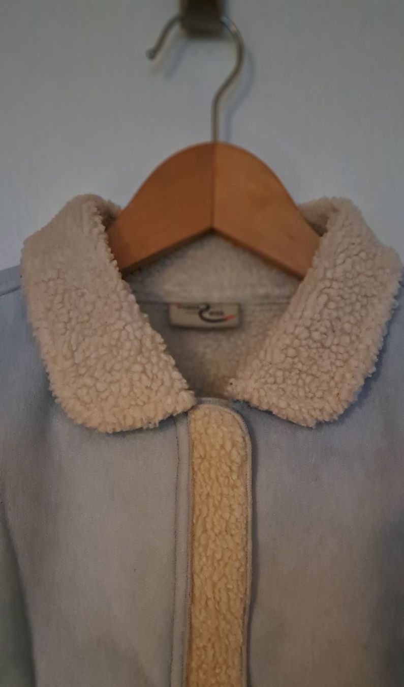 Giacche & Cappotti: Veste imitation daim, taille 128 – Nuovo (secondo la descrizione) da Meyrin venduto da gazon02 2