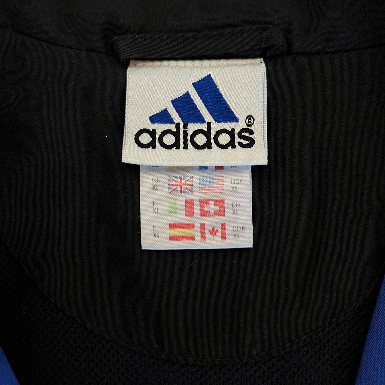 Adidas Giacche: Vintage Adidas Trackjacket (S) – Nuovo (secondo la descrizione) da Chamoson venduto da Sapoloshop 2