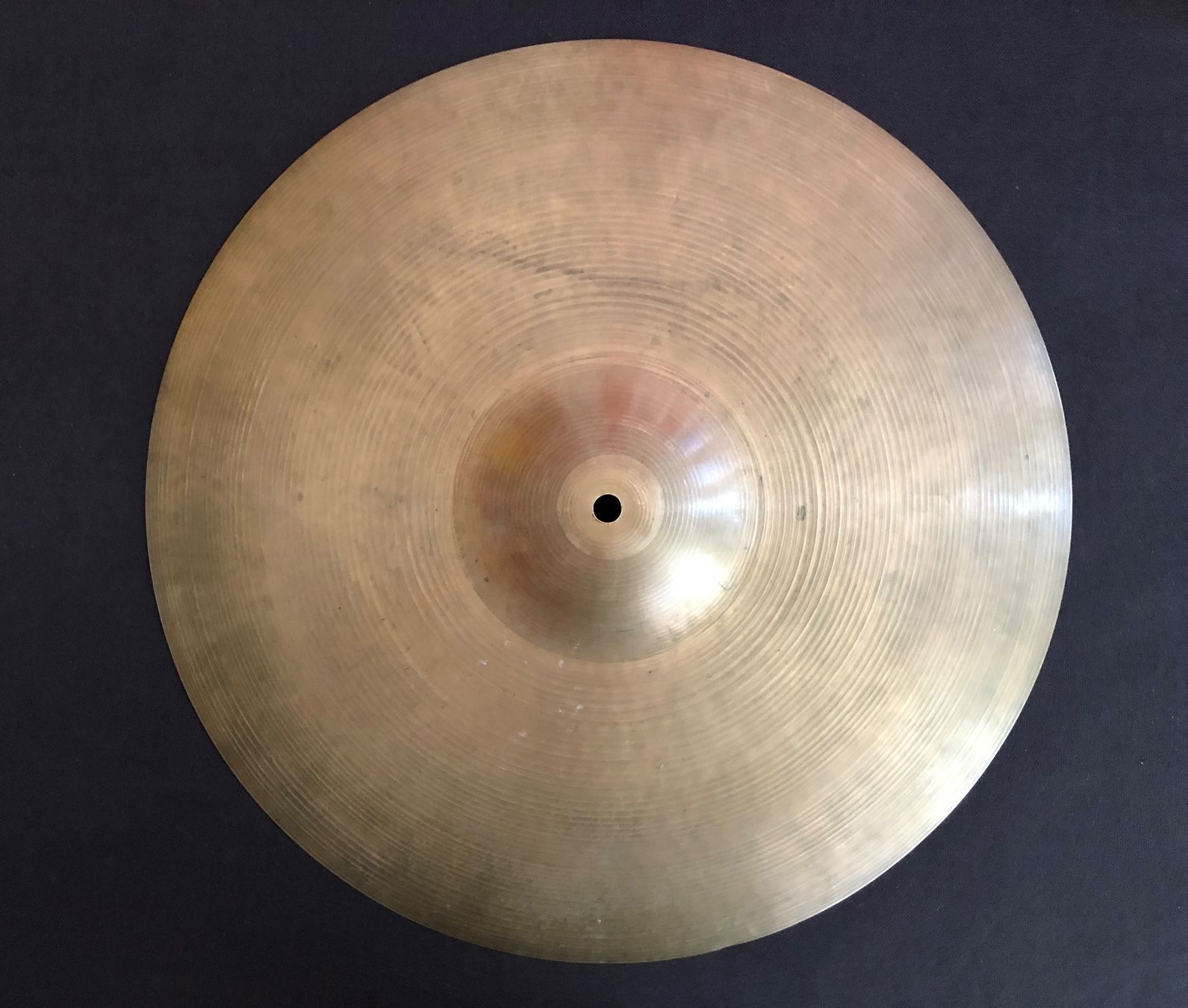Zildjian Strumenti musicali: Zildjian Crash-Ride 18" – Usato da Solduno venduto da piano73