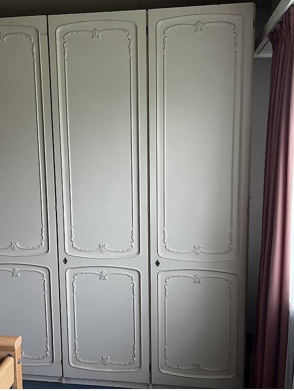Armadi: Schrank Antik Barock – Usato da Niederglatt ZH venduto da AnFleischmann 1