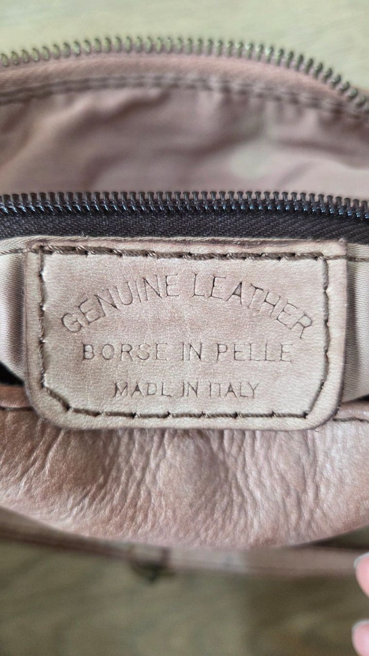 Sacs femmes: Ledertasche rosa – D'occasion à Nürensdorf par Aw18 6