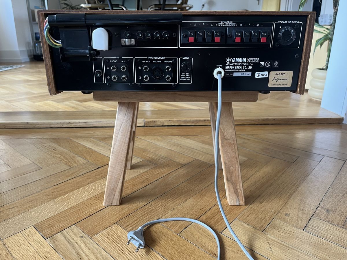 Yamaha Ricevitori: YAMAHA Natural Sound Stereo Receiver CR-200 EL – Difettoso da Zürich venduto da TSC_ 2
