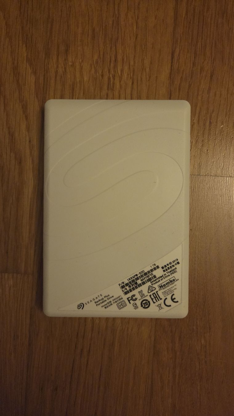 Seagate Dischi rigidi: Seagate BUP Slim 1TB HDD – Usato da Luzern venduto da PakGede