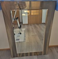 Grosser Wandspiegel, Spiegel