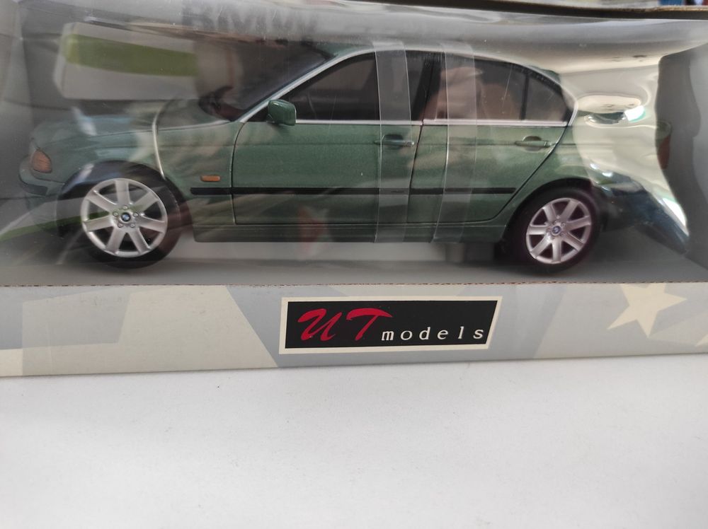 Fiberglass Rear Window Spoiler For BMW E46 3 Series Saloon – Unpainted