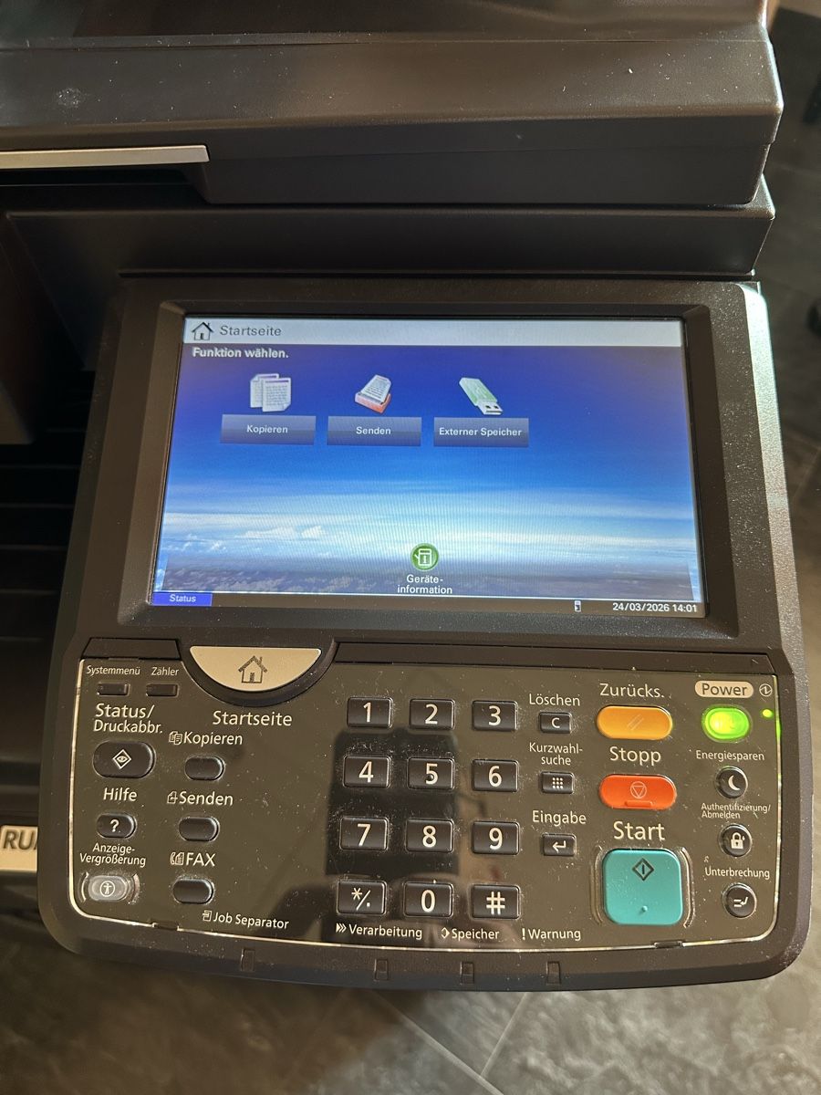 Kyocera Fotocopiatrici: Kyocera TASKalfa 3010i Kopierer A3 – Usato da Fehraltorf venduto da rol_g522 2