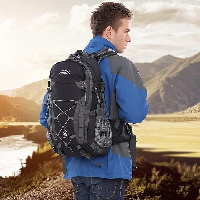 Zaini: Leichter Trekking Wanderrucksack 40L – Nuovo e nell'imballaggio originale da Geneve venduto da Titi2008 9