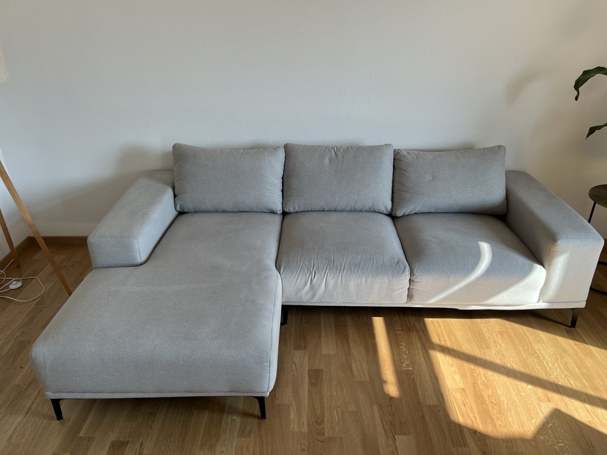 Divani: Ecksofa Stoff grau guter Zustand 245 cm – Usato da Luzern venduto da lu__pvv8