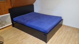 Bett 160x200cm mit Staufach im Bettkasten, kippbar