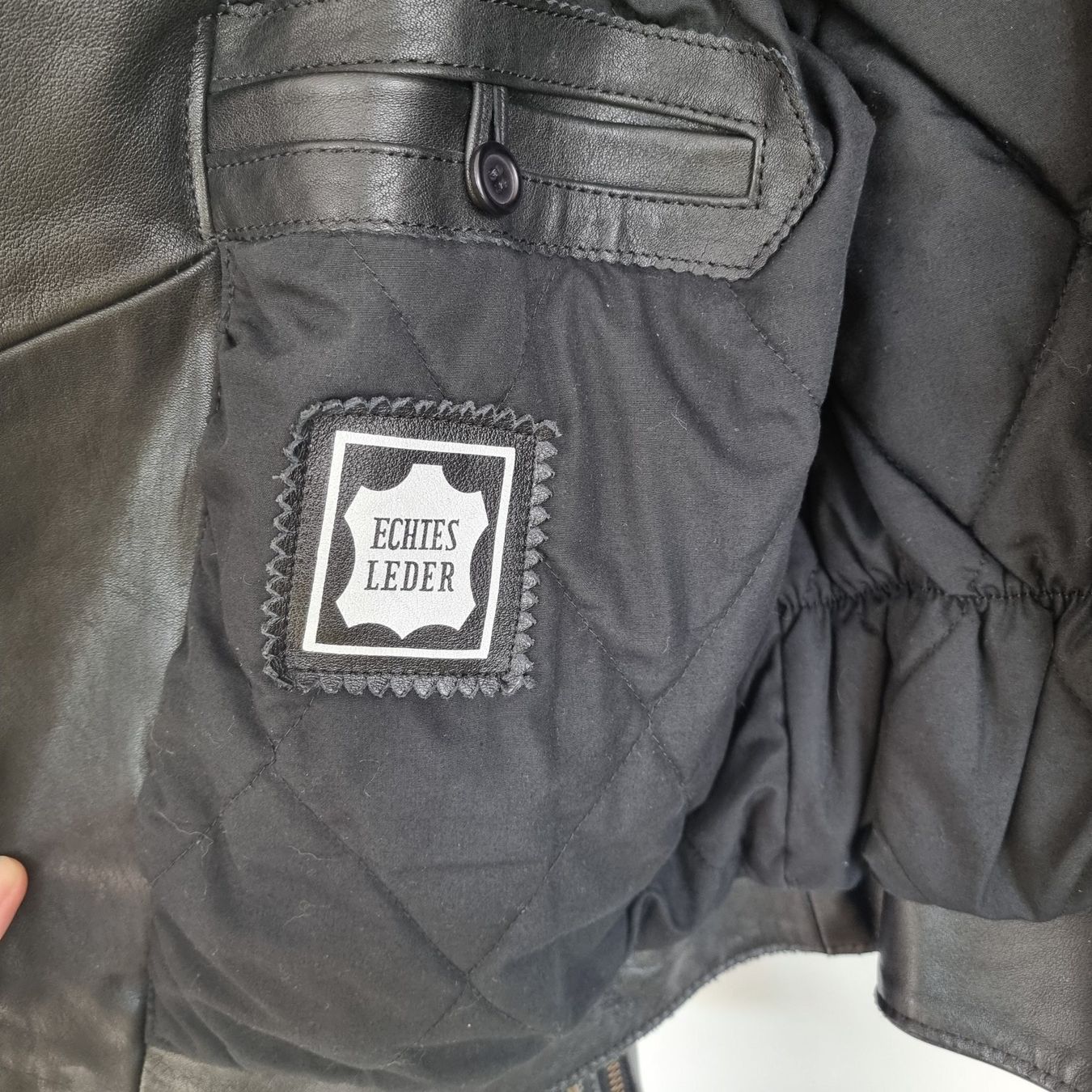Giacche: Motorradjacke Leder schwarz Gr 40/42 – Usato da Islisberg venduto da Nmoving 2