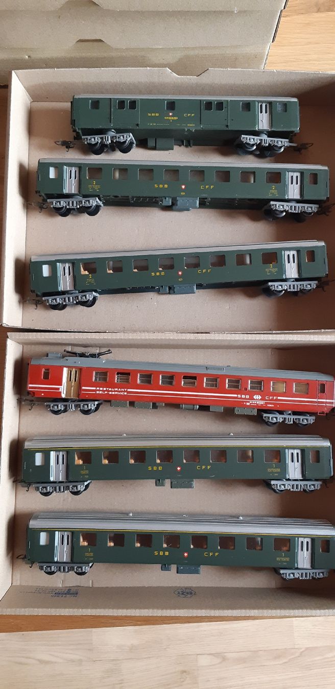 Lima Modelleisenbahnen: LIMA SBB Zug – Gebraucht aus Trimbach von Mijoli 1