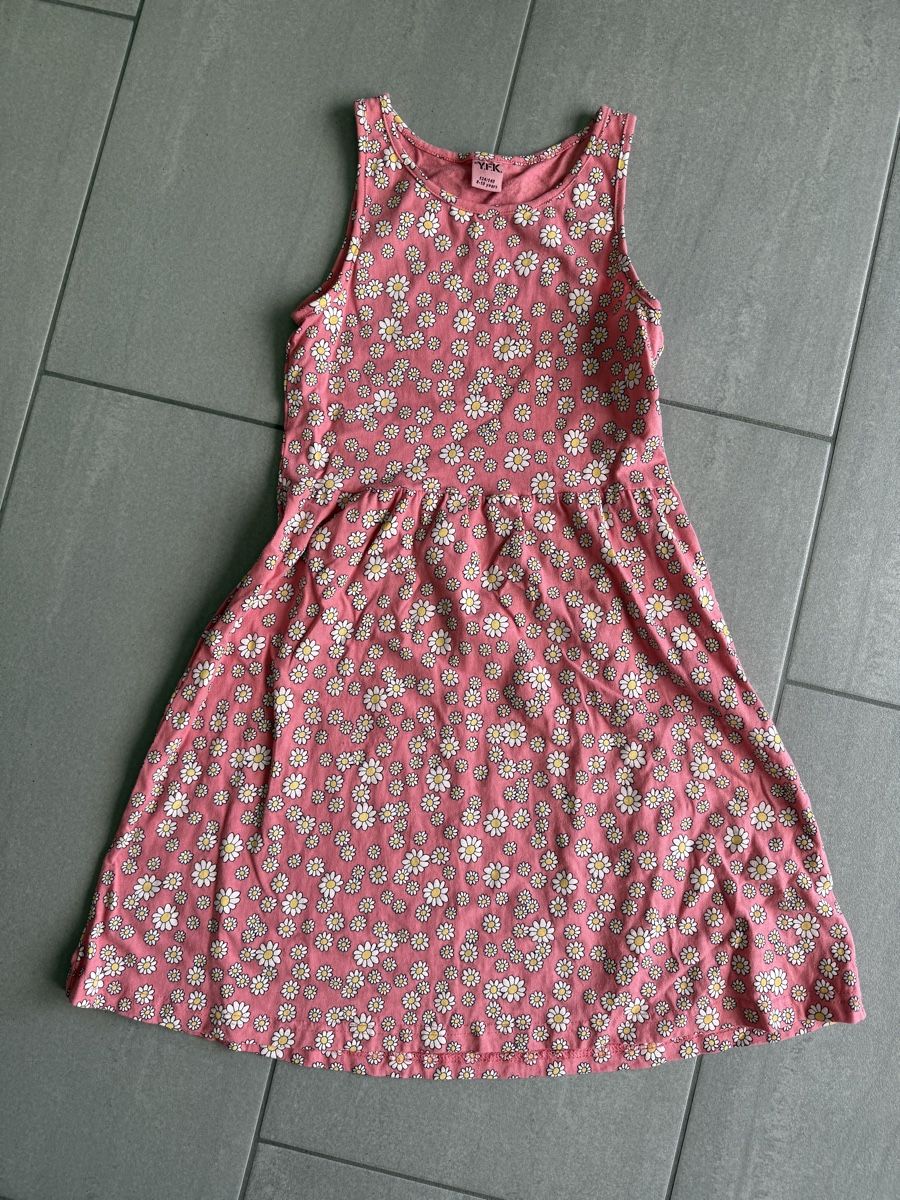 Kleider & Röcke: Kleid Grösse 134/140 – Gebraucht aus Mägenwil von Bienchen8