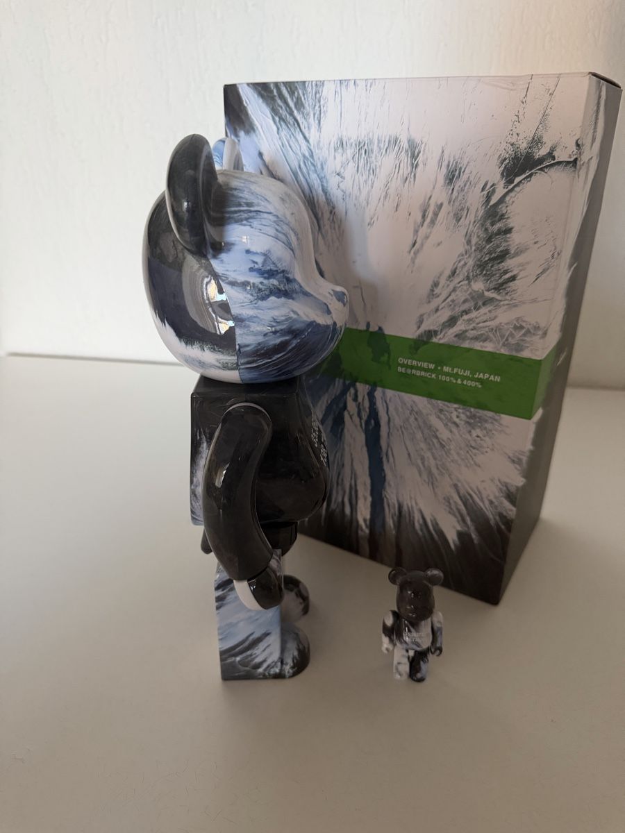 Statuette: Bearbrick Gran Overview Fuji  – Nuovo e nell'imballaggio originale da Dübendorf venduto da Sneaker_Seller 2