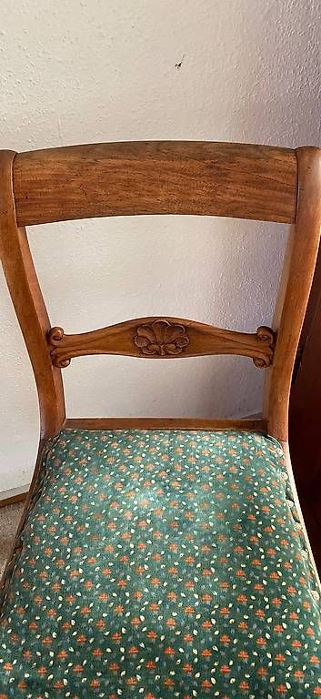 Chaises: Antiker Holzstuhl – D'occasion à Plons par sus_ltg8 1