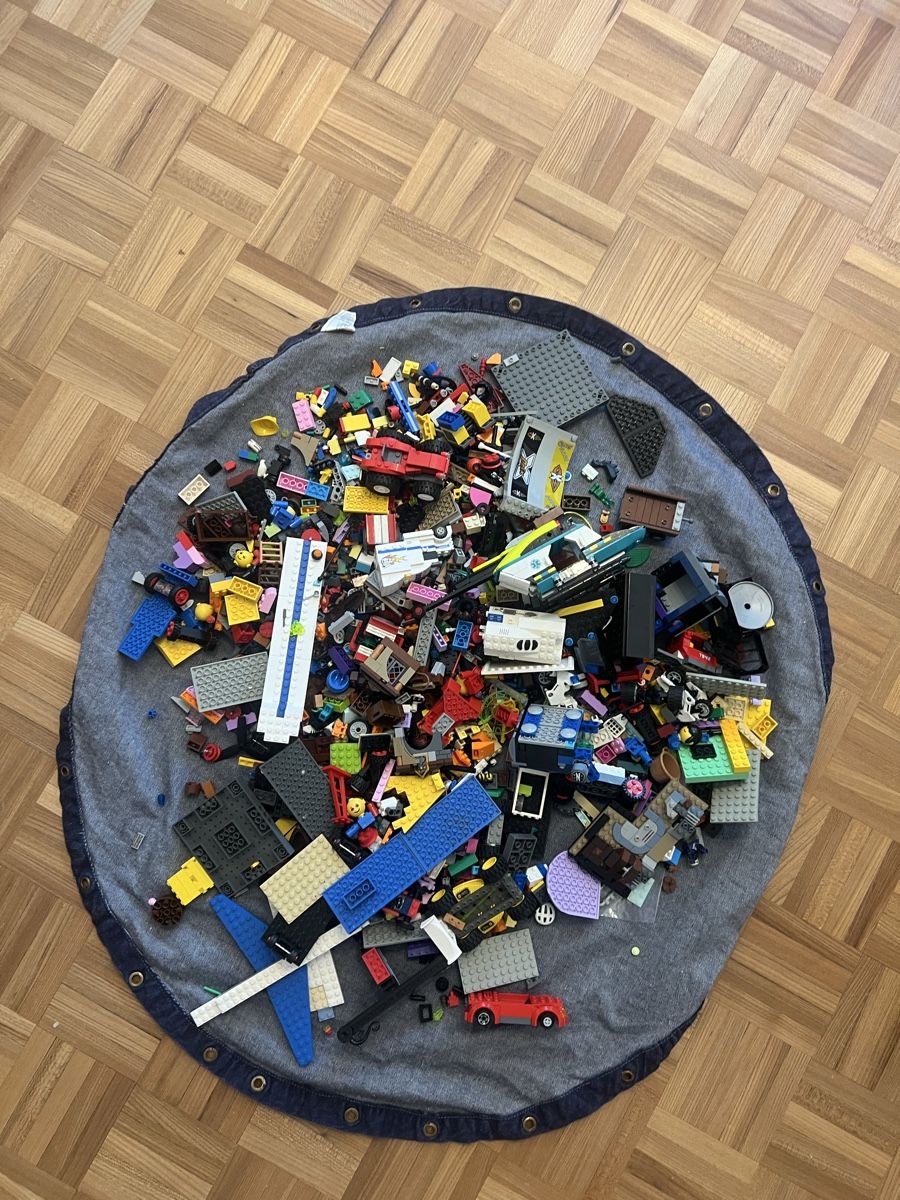 Lego Kit di costruzioni: Lego Konvolut rund 3.5kg – Usato da Zollikon venduto da elm_nrr7