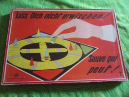 Spiel Hütchenspiel, lass Dich nicht erwischen