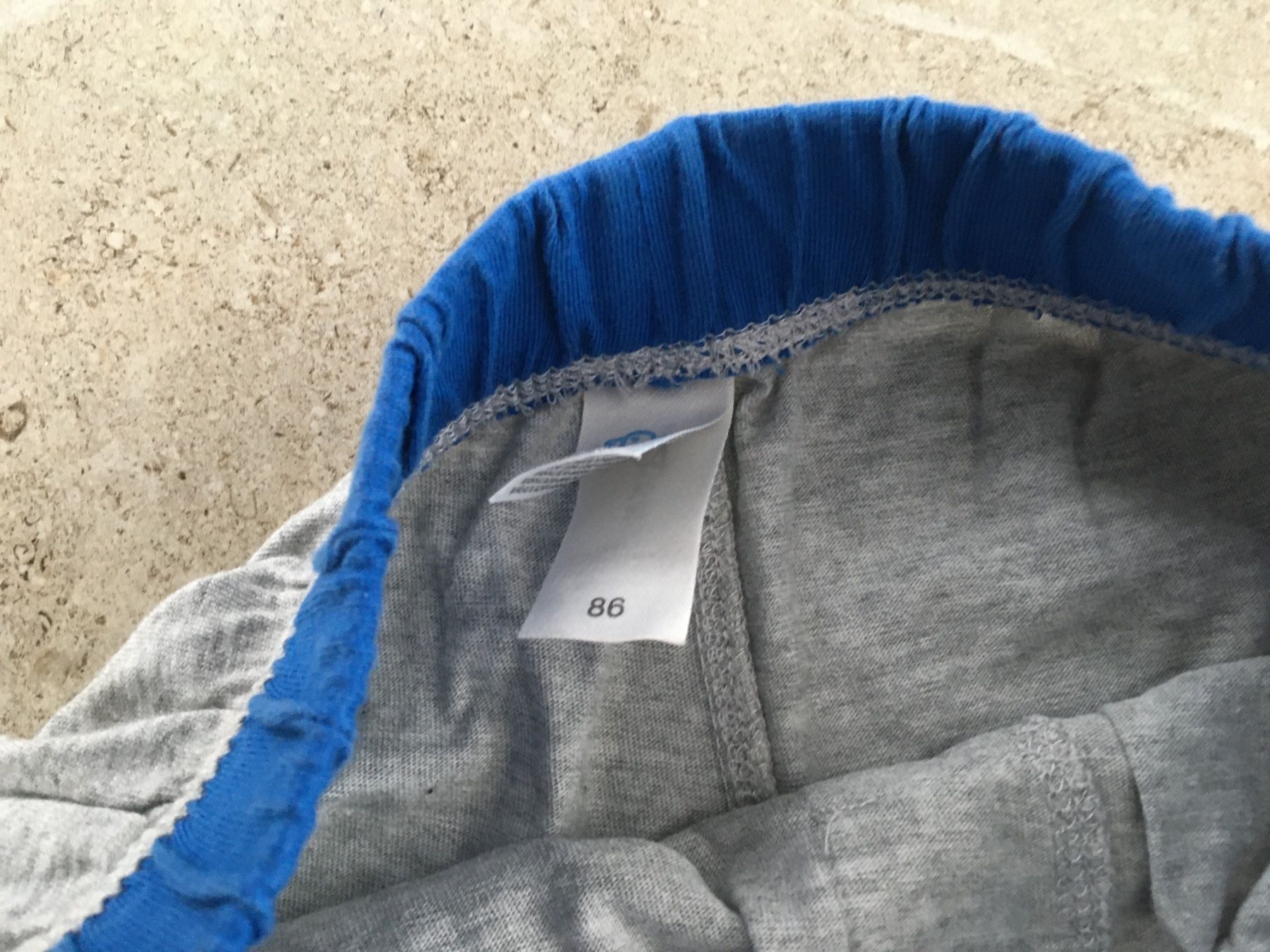 C&A Pantalons: Sommer Shorts, Gr. 86, unisex – Neuf (Voir description) à Gächlingen par Tara_devi 1