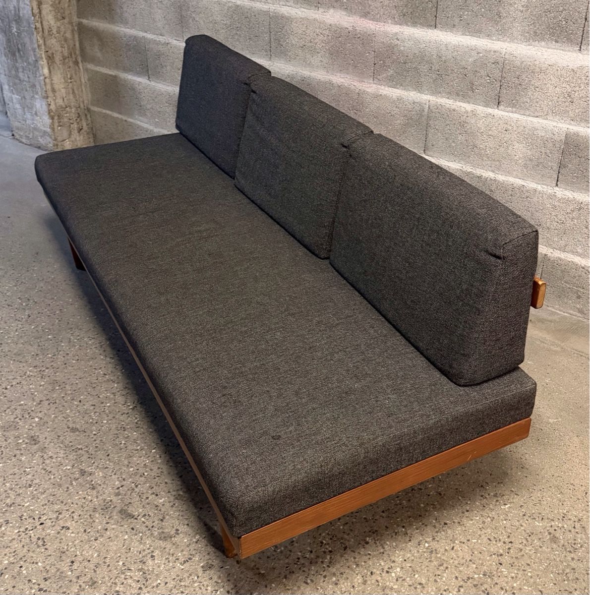 Sofas: Ignare Relling Sofa 1960 – Gebraucht aus Penthaz von Petrus45 1