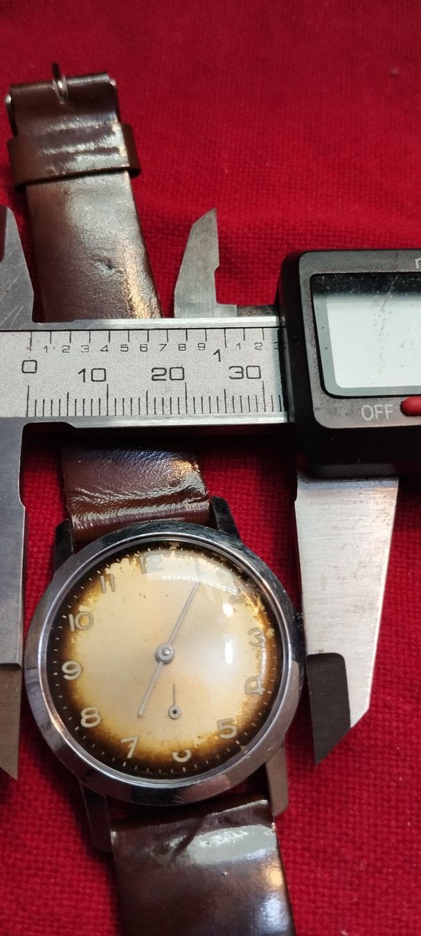 Orologi: Montre récupération – Usato da La Chaux-de-Fonds venduto da jac_9llg 8