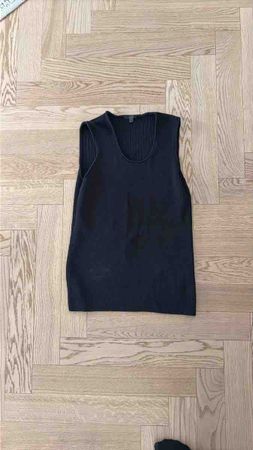 COS Sleeveless Top XS