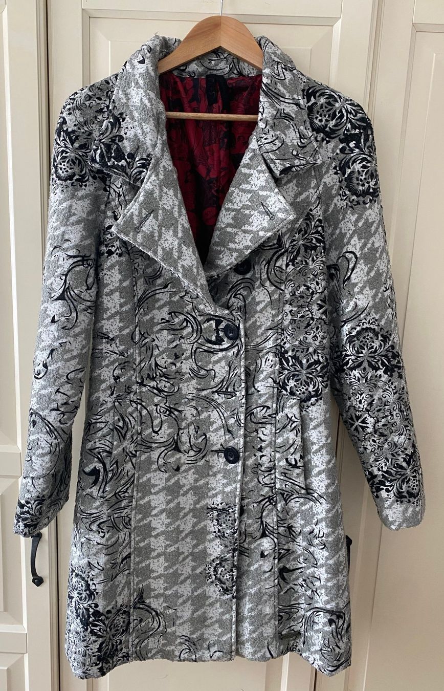 Desigual Cappotti: Desigual Designer-Mantel, Schnäppchen! – Usato da Sins venduto da Triart