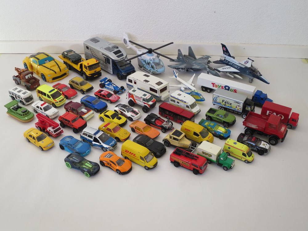 8-teiliges Spielzeugauto-Set Aus Metall – 1:64 Modellautos Mit Freilauf, Für Kinder & Sammler