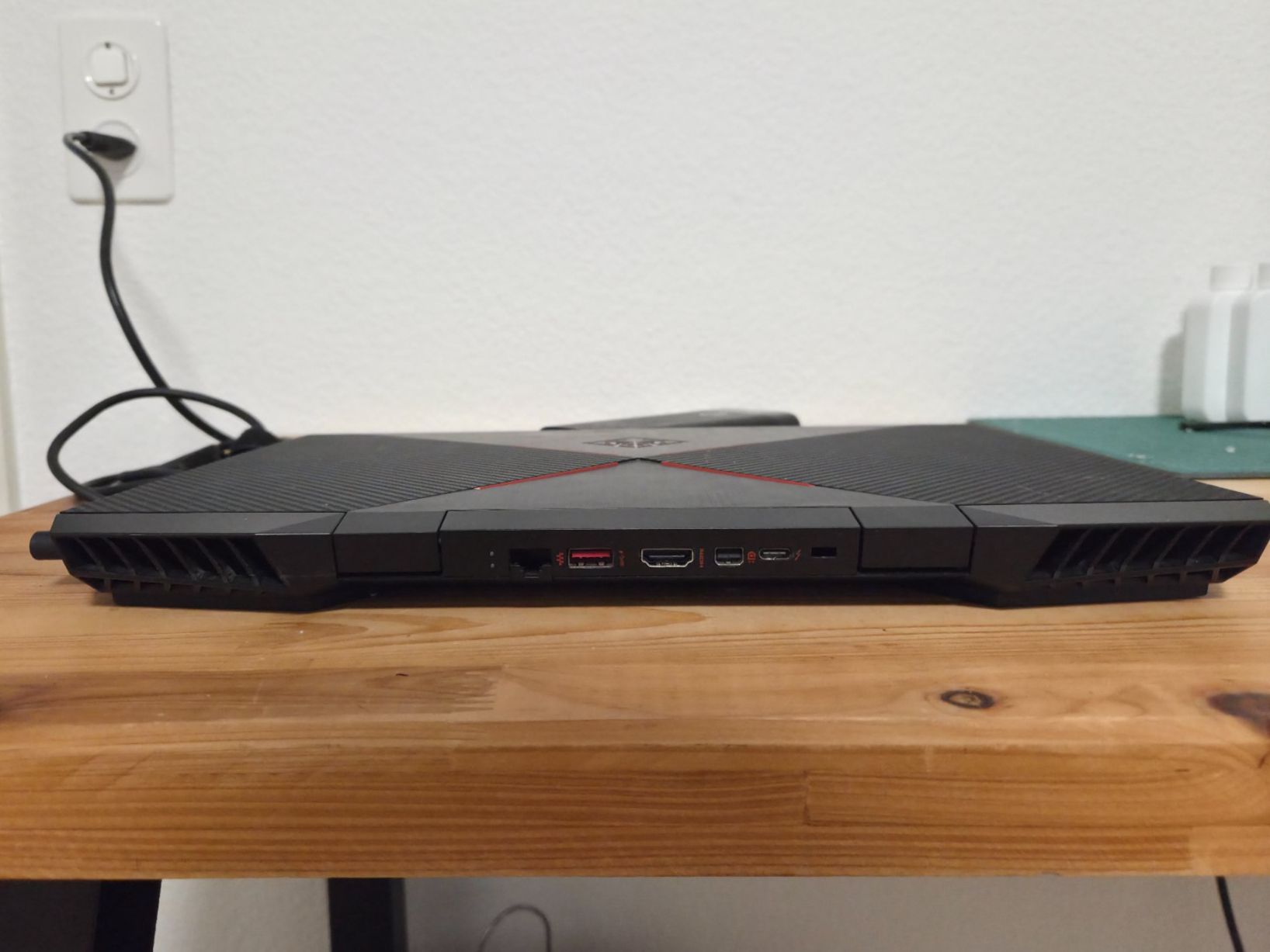 Hewlett Packard Notebook: HP Omen Gaming Laptop – Usato da Oberrieden venduto da dav_zy2q 5
