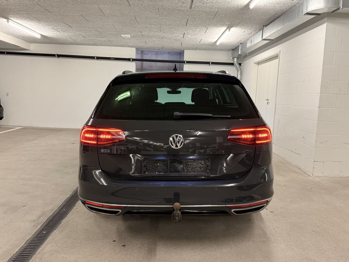 VW Automobili: VW Passat GTE / Plug-in-Hybrid – Usato da Altstätten SG venduto da Bb1700 4
