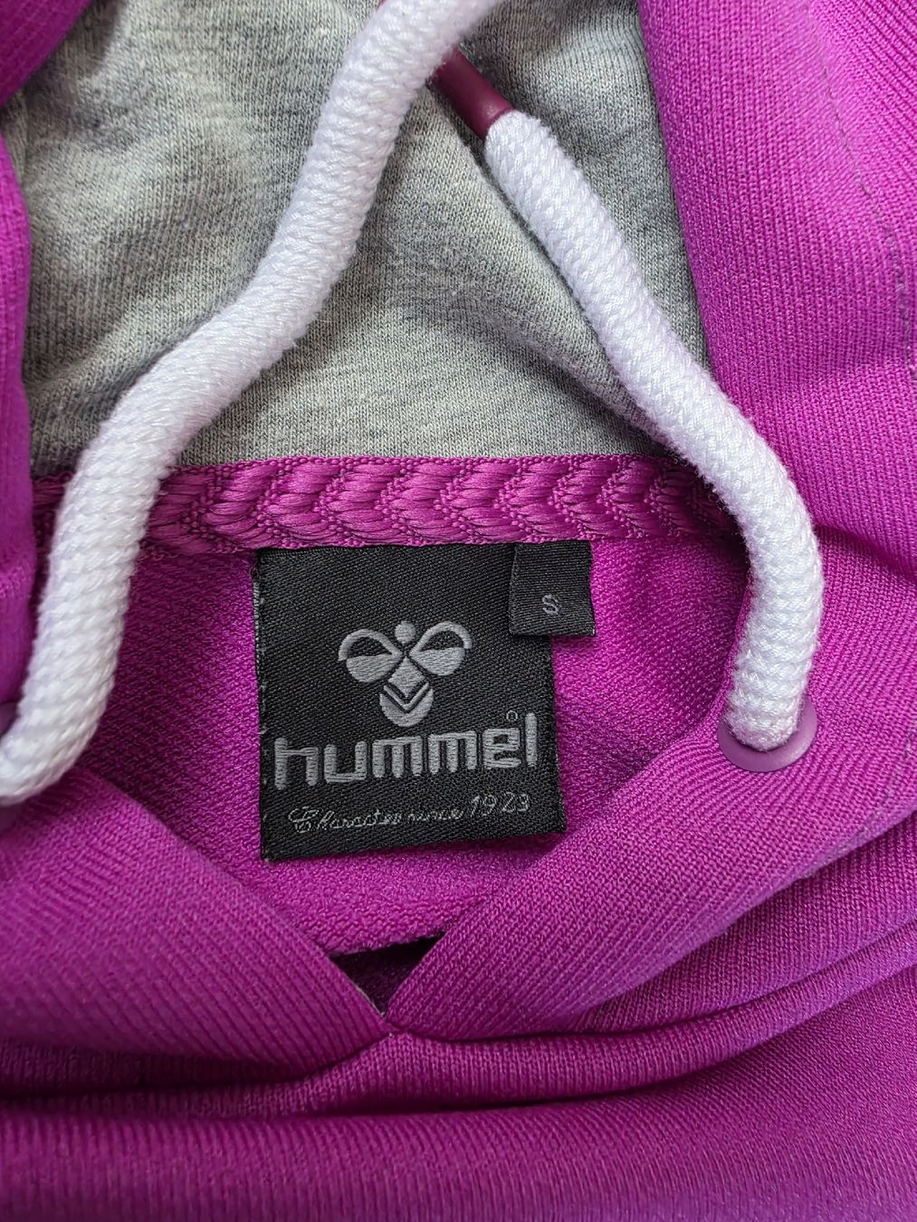 Hummel Maglioni & Felpe: Hummel Hoodie Grösse S – Usato da Göschenen venduto da tinchen9_ 2