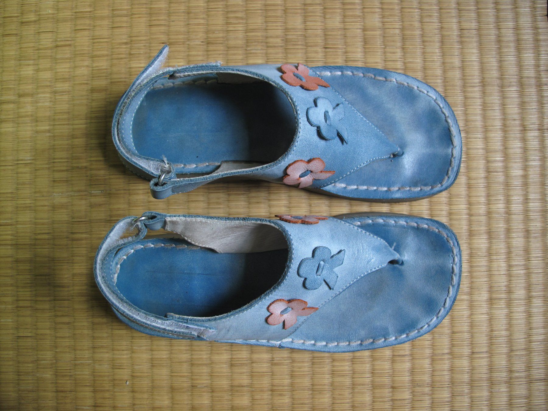 Scarpe da donna: Echtes Leder Gr. 36 Porto 9 Fr. – Usato da glarus venduto da Engel_888