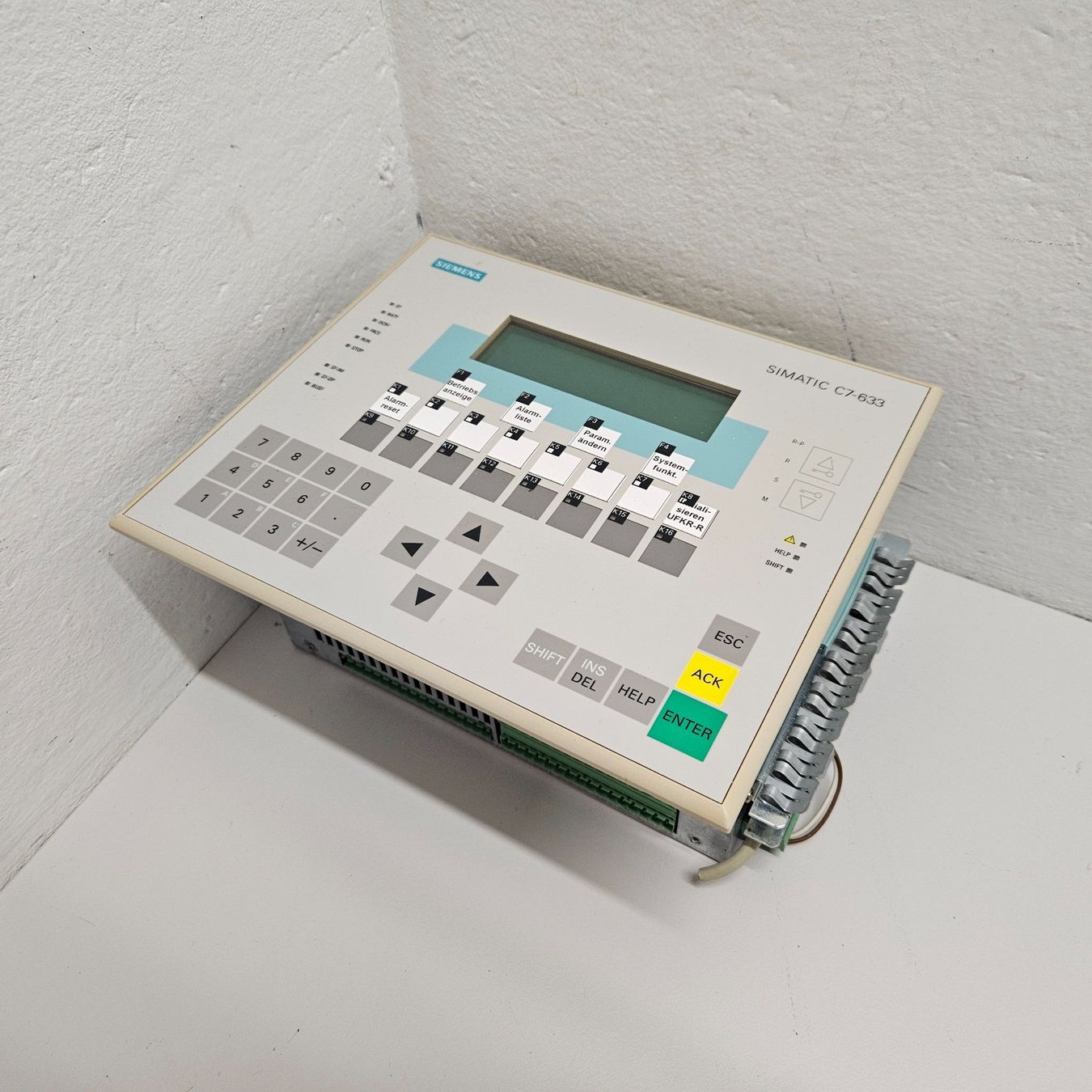 Siemens Componenti elettronici: Siemens Simatic C7-633 Steuerung - Automatisierung – Usato da Niederdorf venduto da LeptonAG