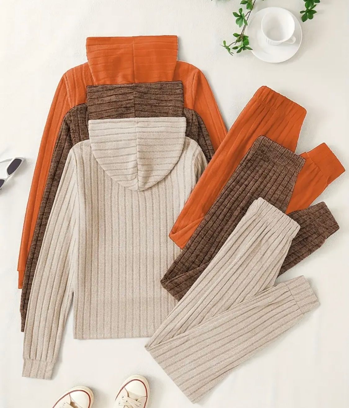 Completi: edler Hosen-2-Teiler, beige ODER braun ODER orange, L – Nuovo e nell'imballaggio originale da Winkel venduto da ferrari2022 1