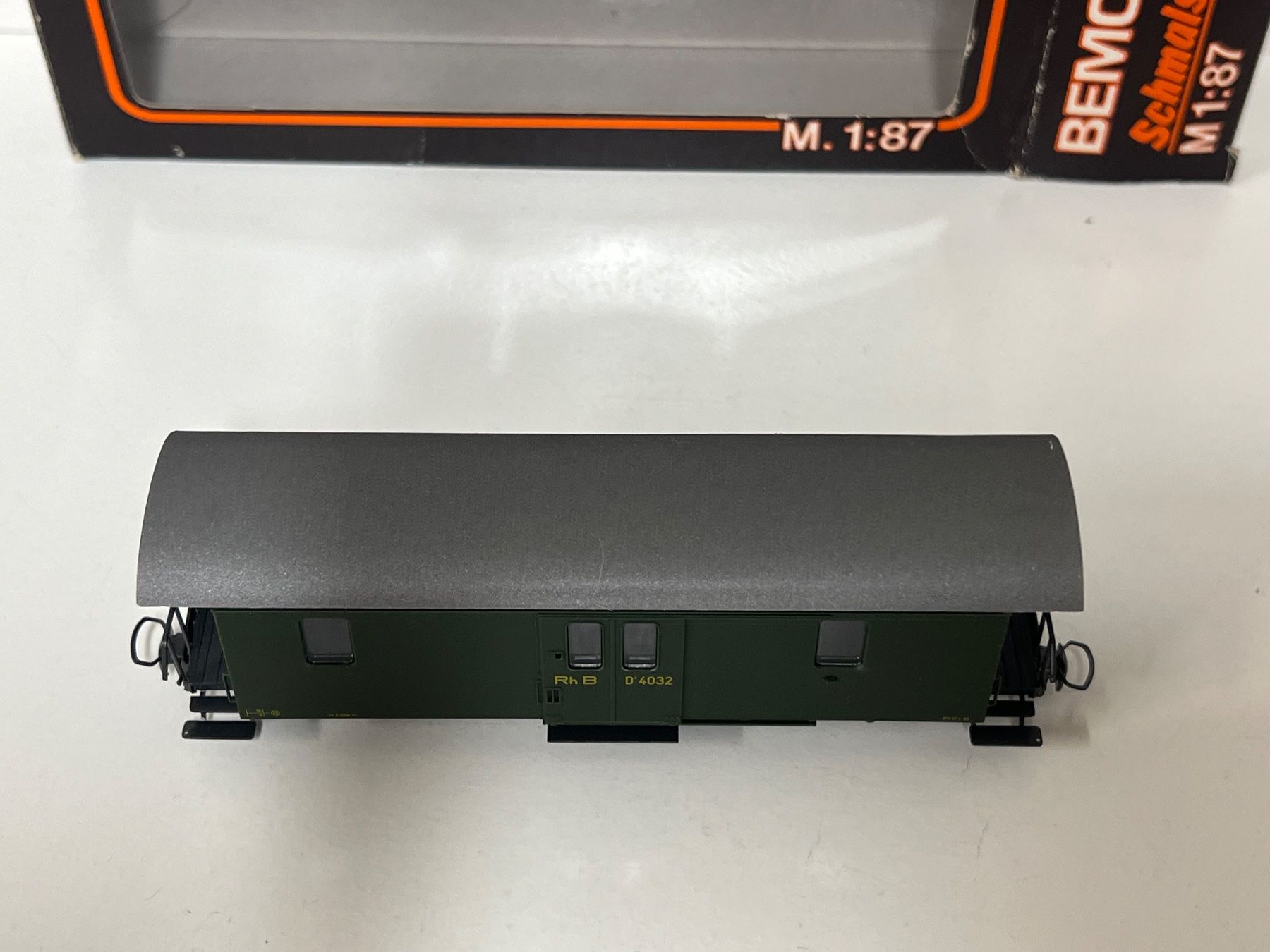 Bemo Modellini di ferrovie: Bemo 3264 Gepäckwagen RhB D2 4032 – Nuovo (secondo la descrizione) da Neuenhof venduto da ludovicco 5