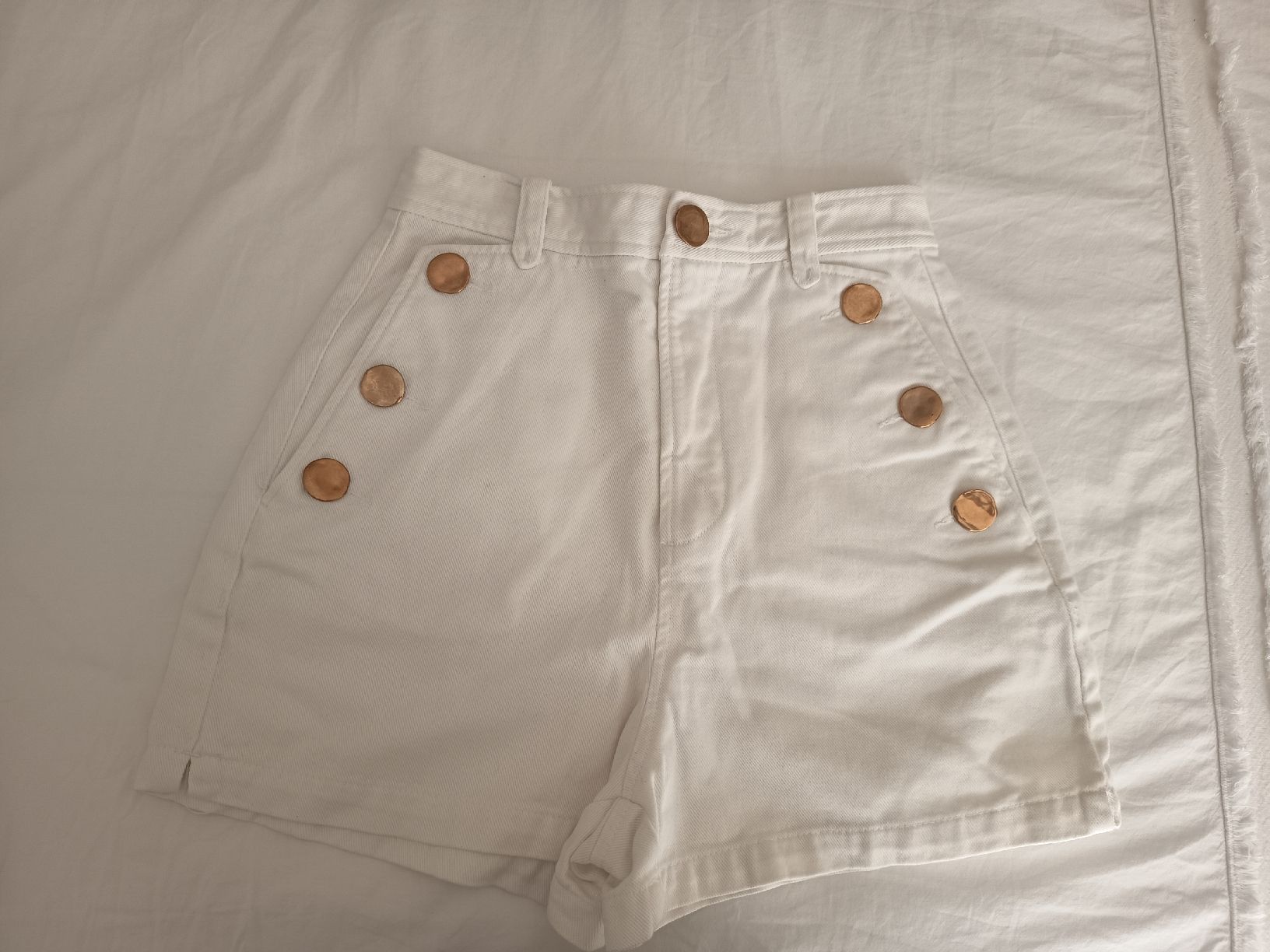 Zara Pantaloni: Cotton shorts set – Usato da Basel venduto da beg_6v7r 1