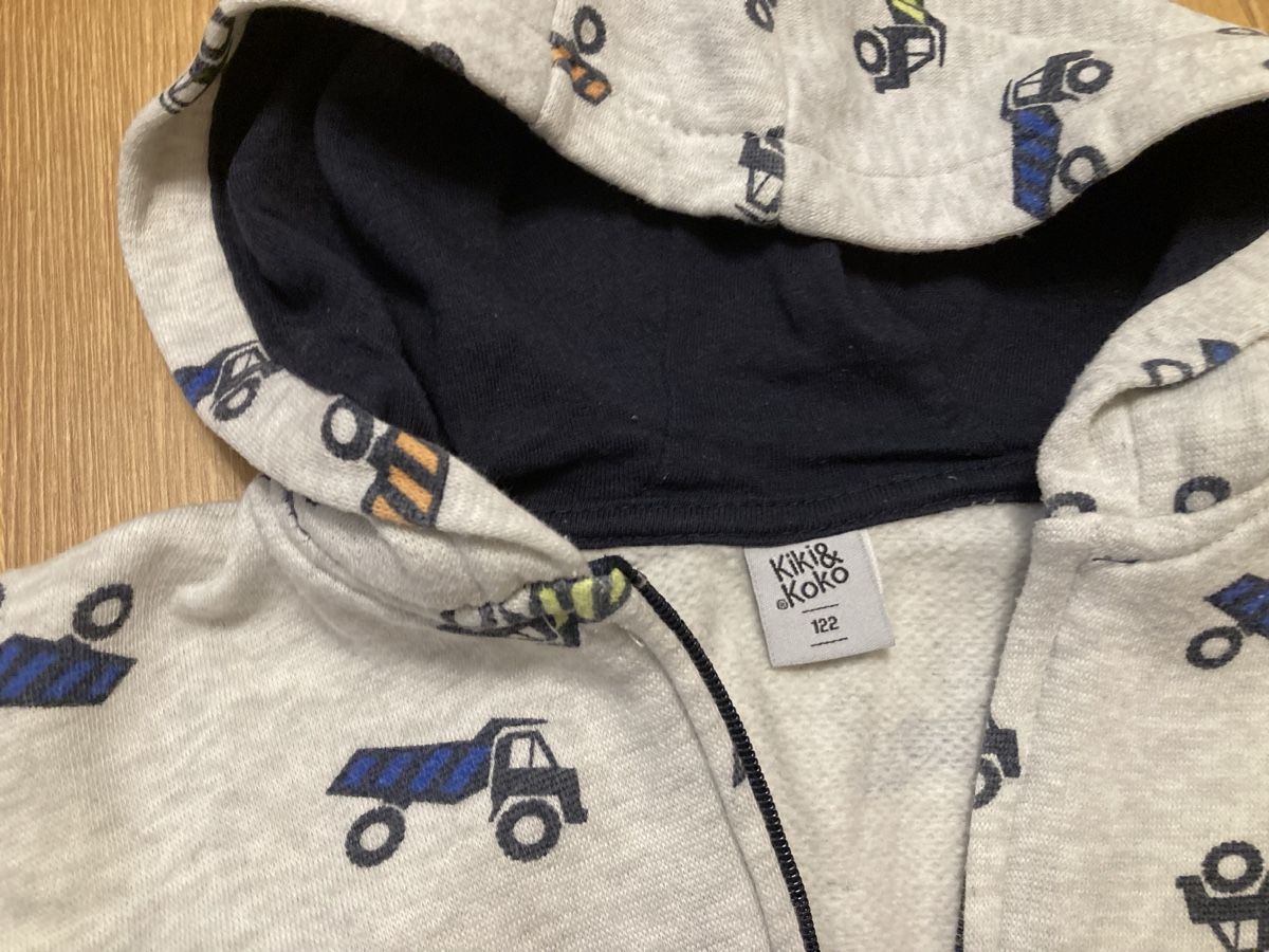 Giacche & Cappotti: Sweatjacke Gr. 122 – Usato da Emmenbrücke venduto da JJ_89 2