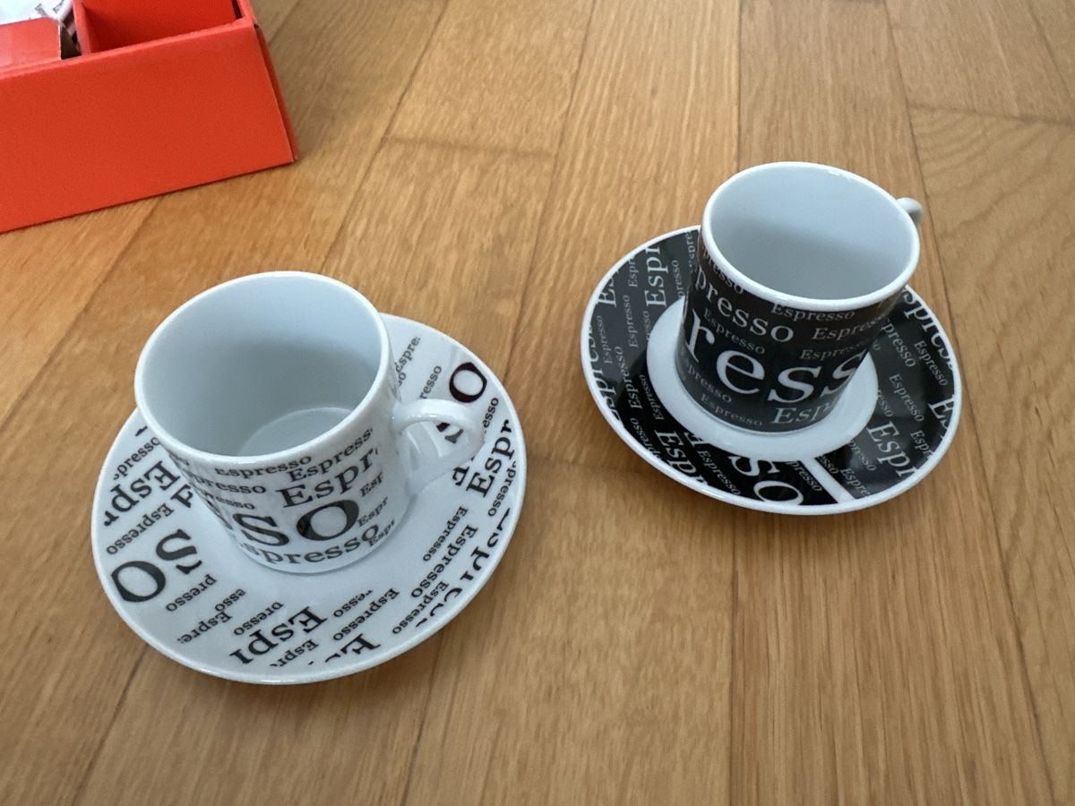 Tazze: Espresso Kaffee Box mit 6 Tassen – Usato da Schüpfen venduto da Poly_pi 1