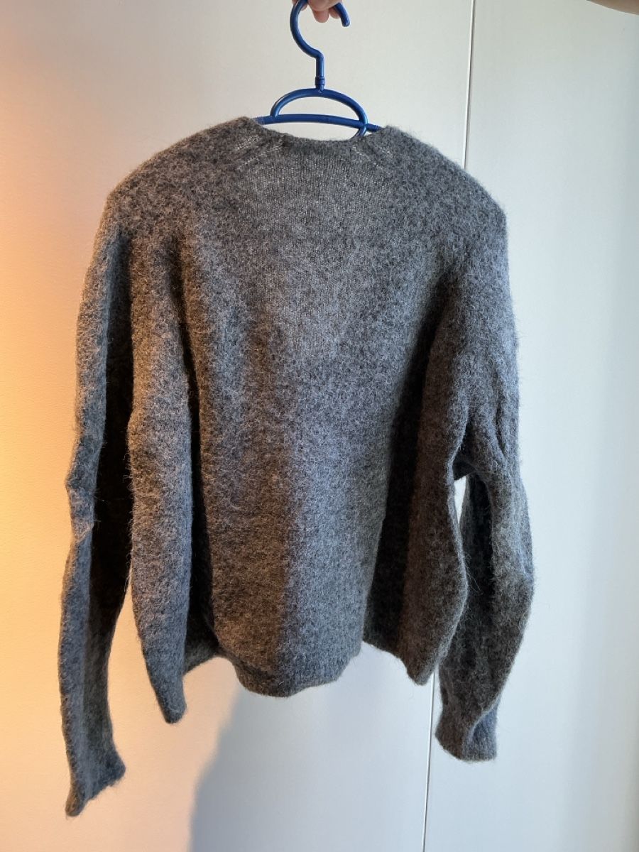 Pulls & Sweat-shirts: Pullover Sibin Linnebjerg – D'occasion à Zürich par lukasg.meier 1