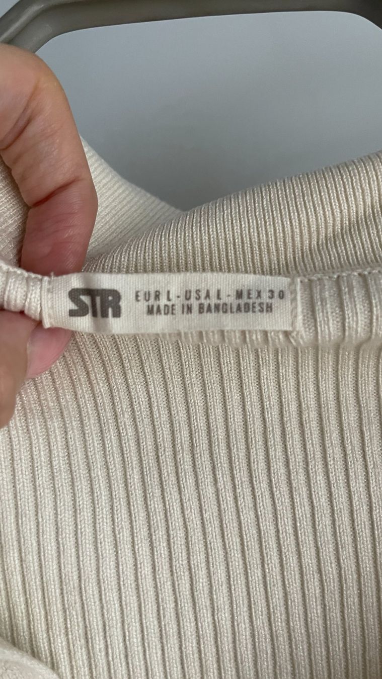 Zara Maglioni & Felpe: Stradivarius Pullover beige – Nuovo (secondo la descrizione) da Lausen venduto da sim_hgp6 2